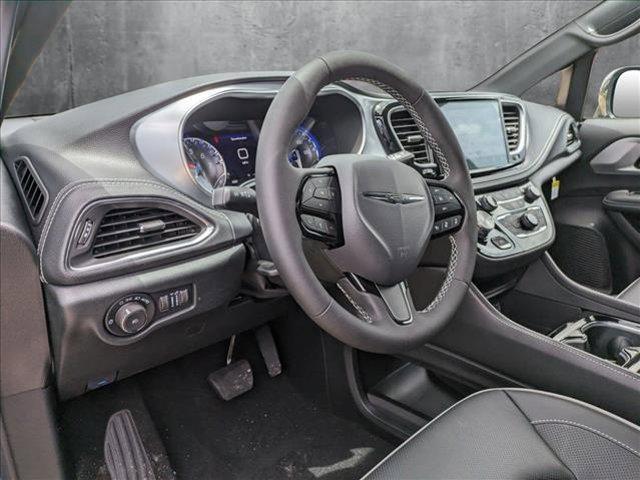 new 2025 Chrysler Pacifica car, priced at $53,340
