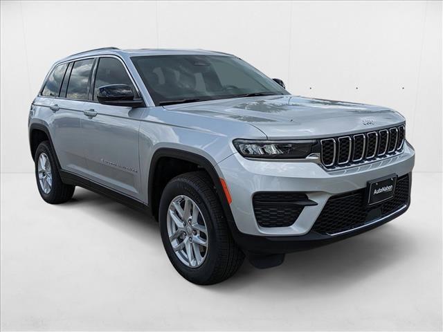 new 2025 Jeep Grand Cherokee car, priced at $33,484