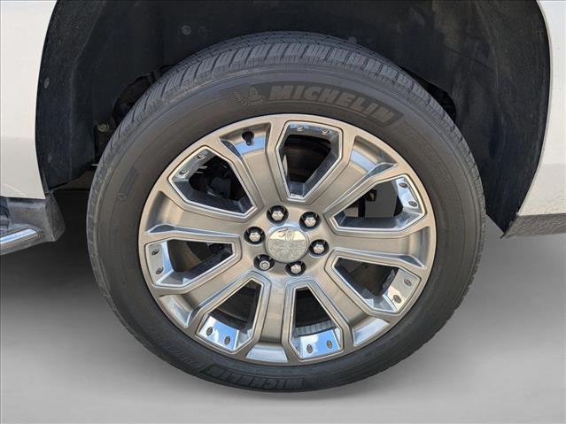 used 2017 GMC Yukon car, priced at $20,855