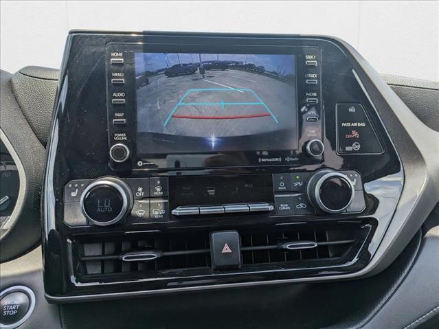 used 2020 Toyota Highlander car, priced at $24,998