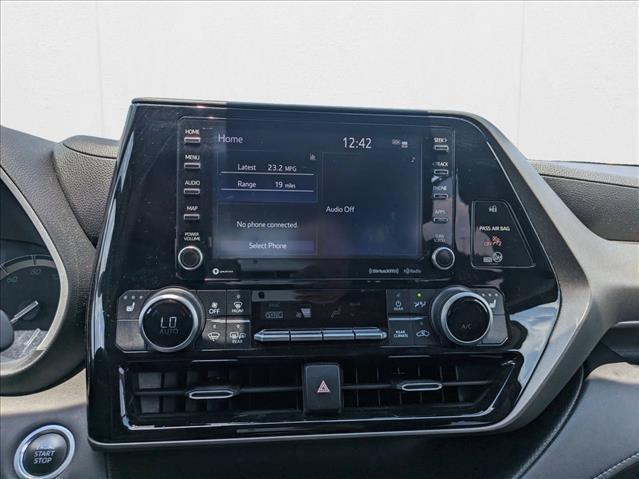 used 2020 Toyota Highlander car, priced at $24,998