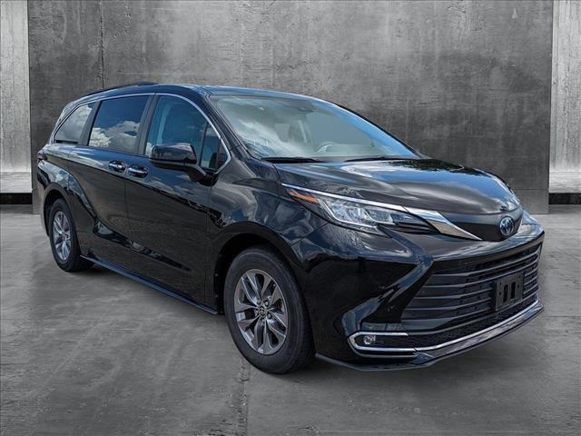 used 2023 Toyota Sienna car, priced at $38,991