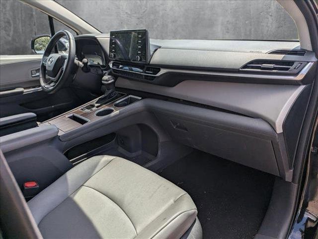 used 2023 Toyota Sienna car, priced at $38,991