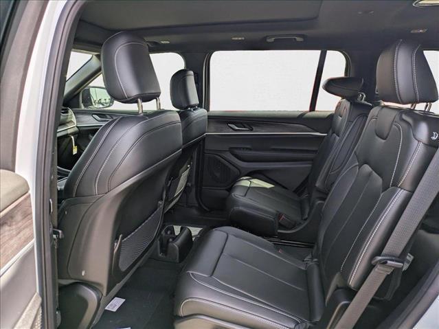new 2025 Jeep Grand Cherokee L car, priced at $45,524