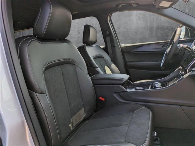 new 2025 Jeep Grand Cherokee L car, priced at $37,991