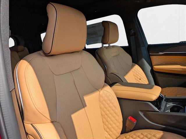 new 2025 Jeep Grand Cherokee L car, priced at $58,578