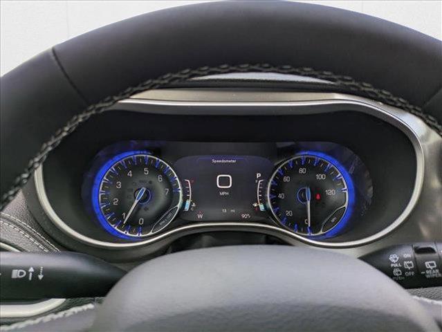 new 2025 Chrysler Pacifica car, priced at $37,741