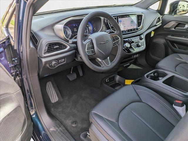 new 2025 Chrysler Pacifica car, priced at $37,741