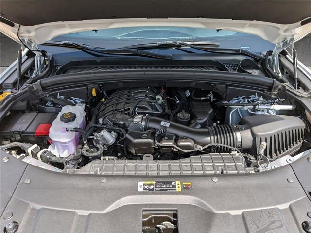 new 2024 Jeep Grand Cherokee L car, priced at $40,991
