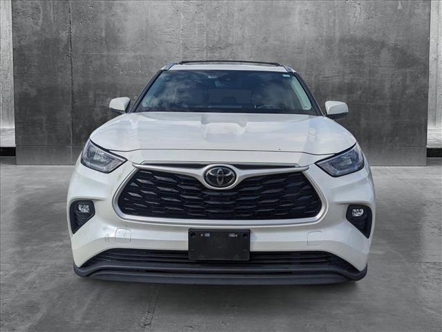 used 2020 Toyota Highlander car, priced at $27,989