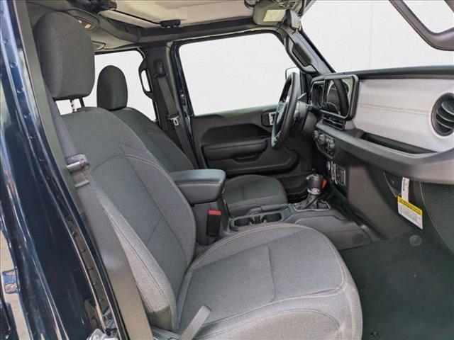 new 2025 Jeep Gladiator car, priced at $36,741