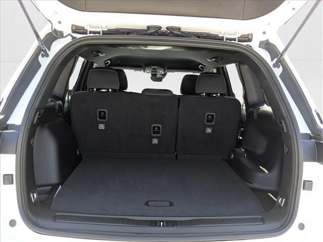 new 2025 Jeep Grand Cherokee car, priced at $33,257