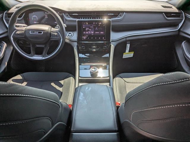 new 2025 Jeep Grand Cherokee car, priced at $33,257