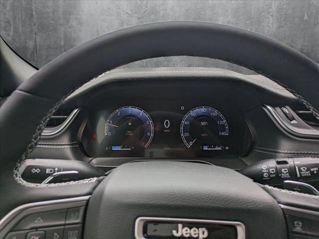 new 2025 Jeep Grand Cherokee car, priced at $43,991