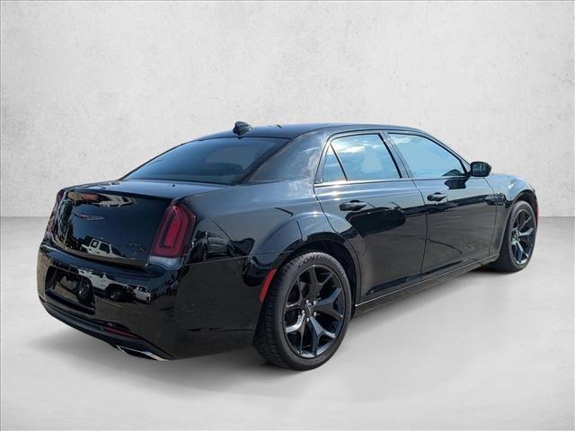 used 2021 Chrysler 300 car, priced at $18,991