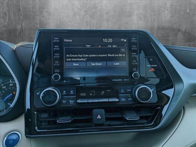used 2021 Toyota Highlander Hybrid car, priced at $31,998