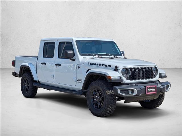 new 2025 Jeep Gladiator car, priced at $42,822