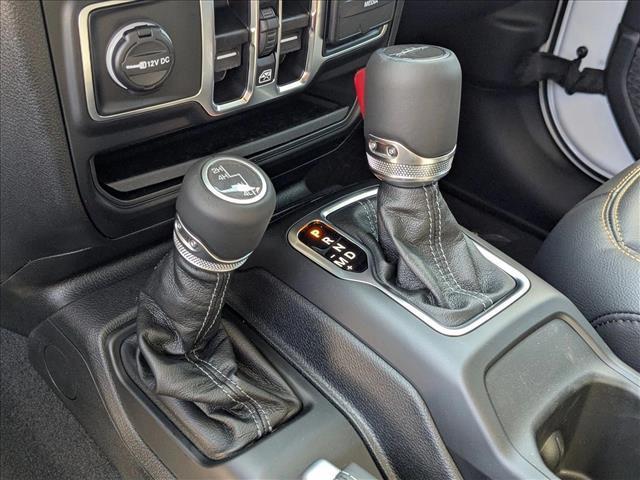 new 2025 Jeep Gladiator car, priced at $42,822