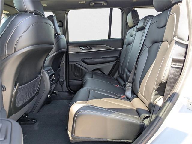 new 2025 Jeep Grand Cherokee car, priced at $42,366