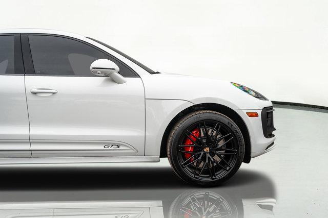 used 2022 Porsche Macan car, priced at $68,998