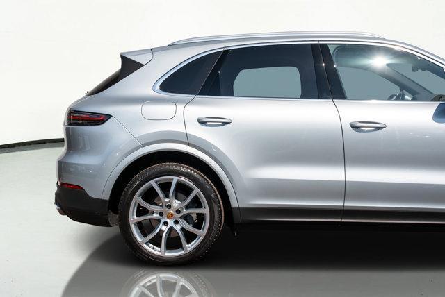 used 2022 Porsche Cayenne car, priced at $72,998