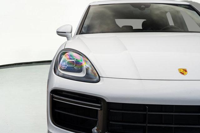 used 2022 Porsche Cayenne car, priced at $109,998