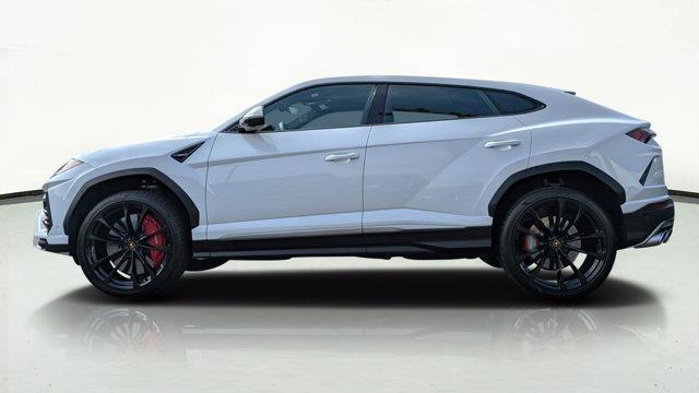 used 2022 Lamborghini Urus car, priced at $232,998