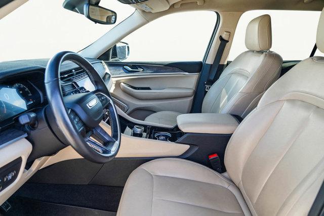 used 2021 Jeep Grand Cherokee L car, priced at $25,998