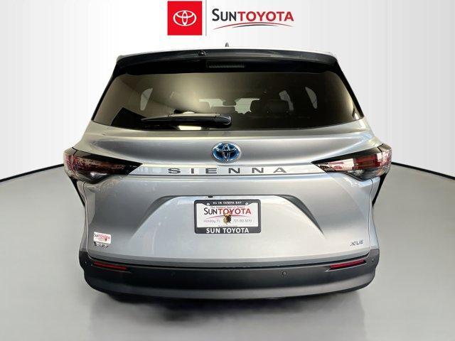 new 2025 Toyota Sienna car