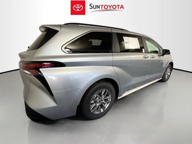 new 2025 Toyota Sienna car