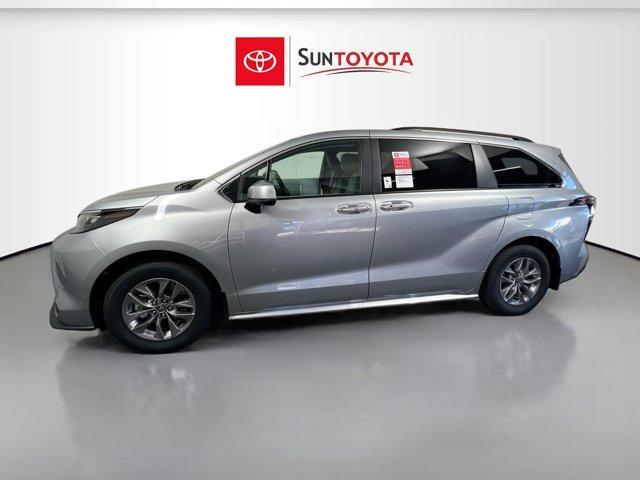 new 2025 Toyota Sienna car