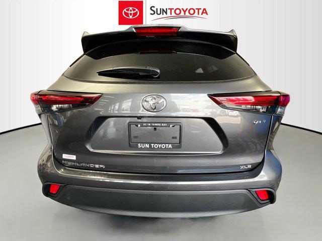 new 2025 Toyota Highlander Hybrid car, priced at $49,883