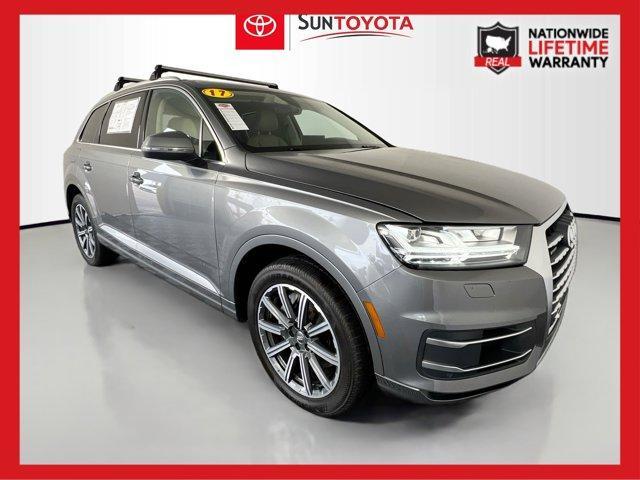 used 2017 Audi Q7 car, priced at $15,689