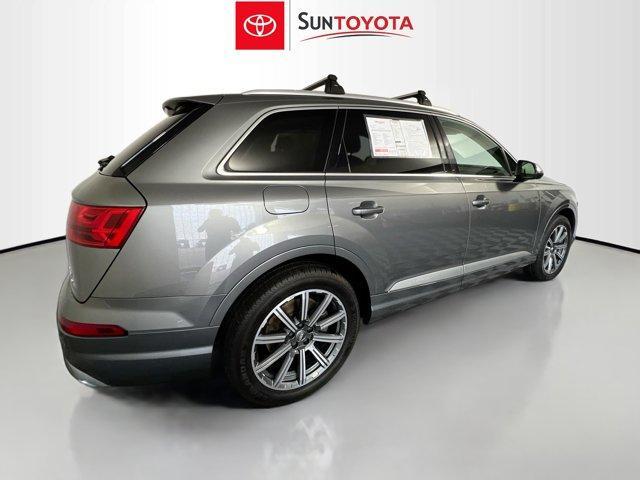 used 2017 Audi Q7 car, priced at $15,689