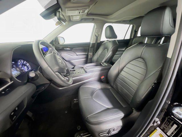 used 2024 Toyota Highlander car, priced at $38,398
