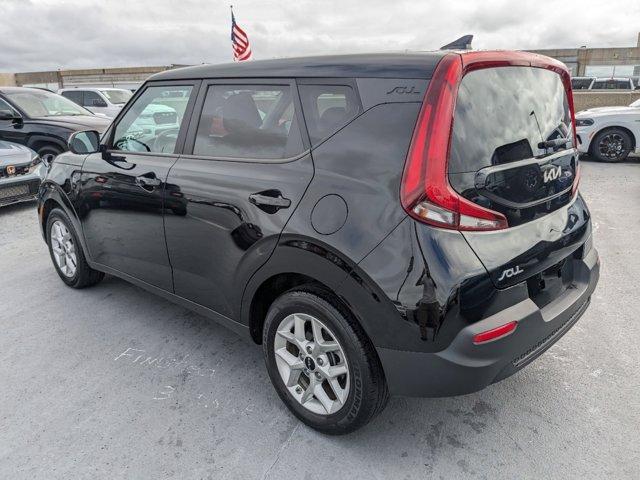 used 2022 Kia Soul car, priced at $15,712