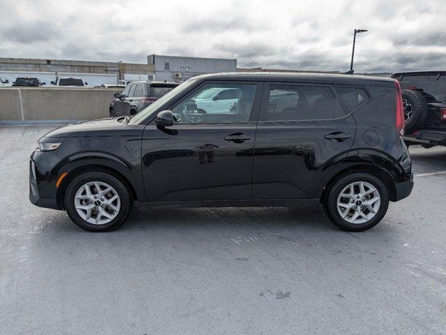 used 2022 Kia Soul car, priced at $15,712