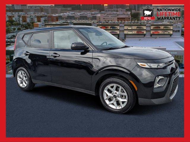 used 2022 Kia Soul car, priced at $15,712