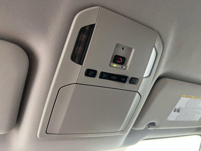 used 2024 Toyota Highlander car, priced at $38,649