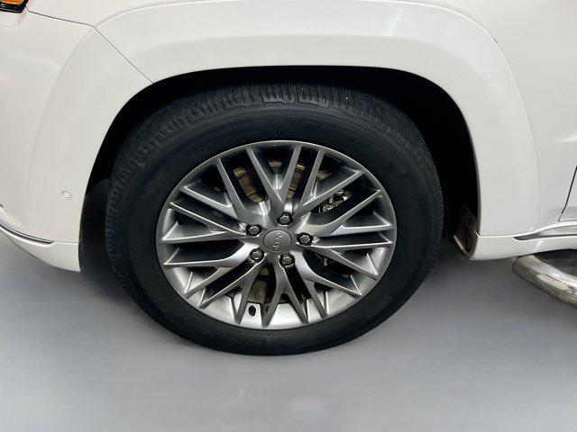 used 2017 Jeep Grand Cherokee car, priced at $20,568