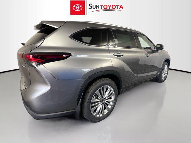 new 2025 Toyota Highlander Hybrid car, priced at $57,278