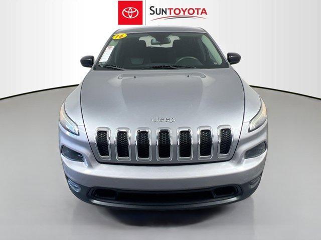 used 2016 Jeep Cherokee car, priced at $11,988