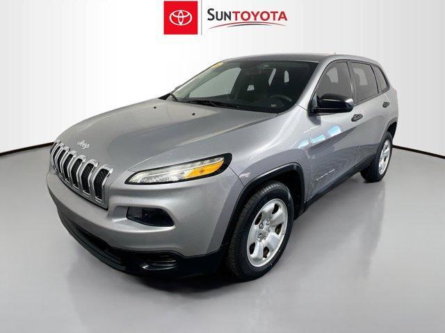 used 2016 Jeep Cherokee car, priced at $11,988