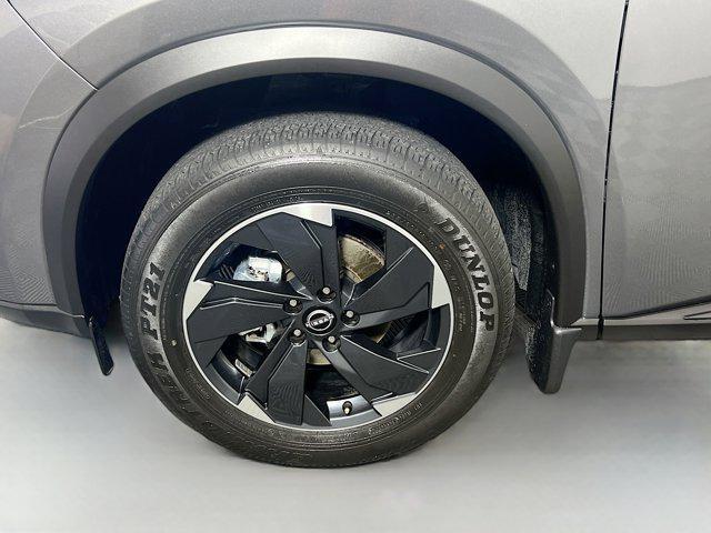 used 2024 Nissan Rogue car, priced at $21,407