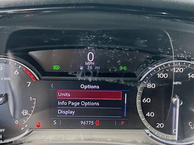 used 2022 Cadillac XT5 car, priced at $21,323