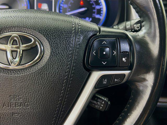 used 2019 Toyota Highlander car, priced at $21,410