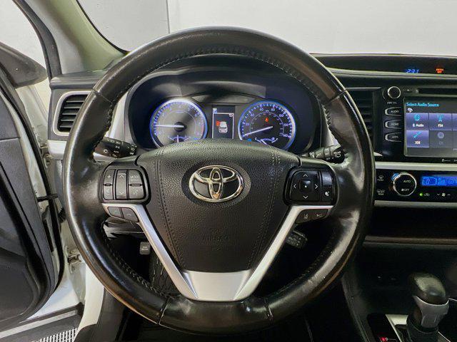 used 2019 Toyota Highlander car, priced at $21,410