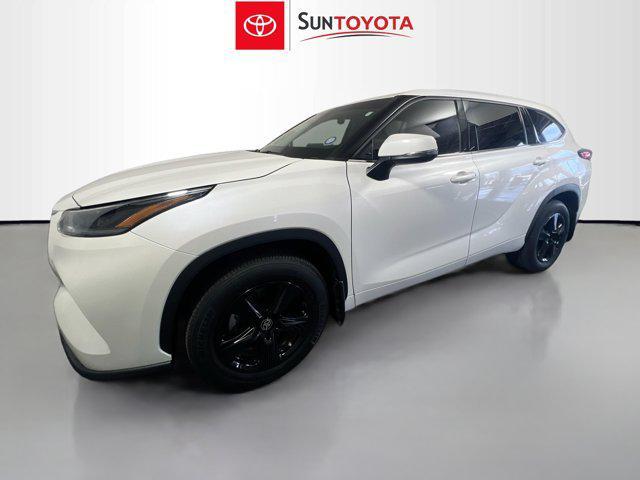 used 2021 Toyota Highlander car, priced at $28,129