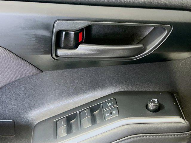 used 2021 Toyota Highlander car, priced at $28,129