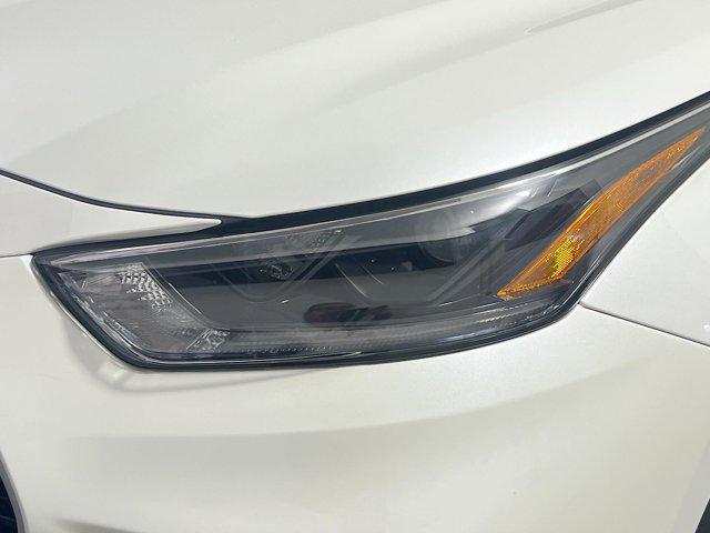 used 2021 Toyota Highlander car, priced at $28,129